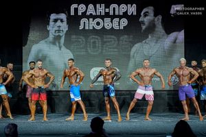MEN'S PHYSIQUE +179